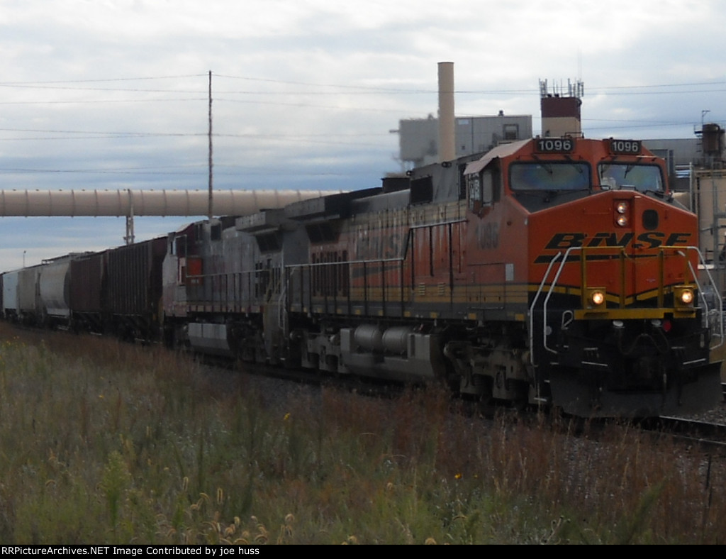 BNSF 1096 West